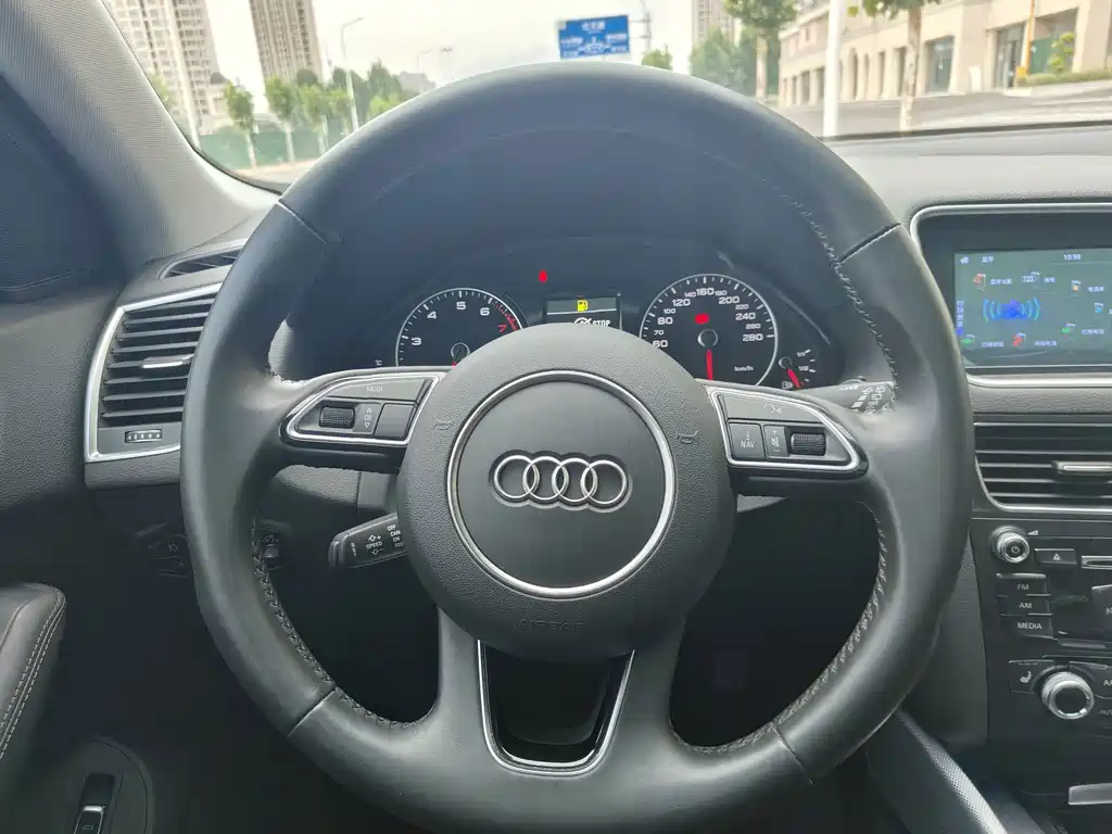 Audi Q5 2018 — фото 9