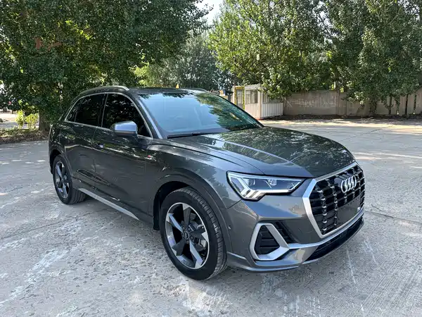 Audi Q3 2022