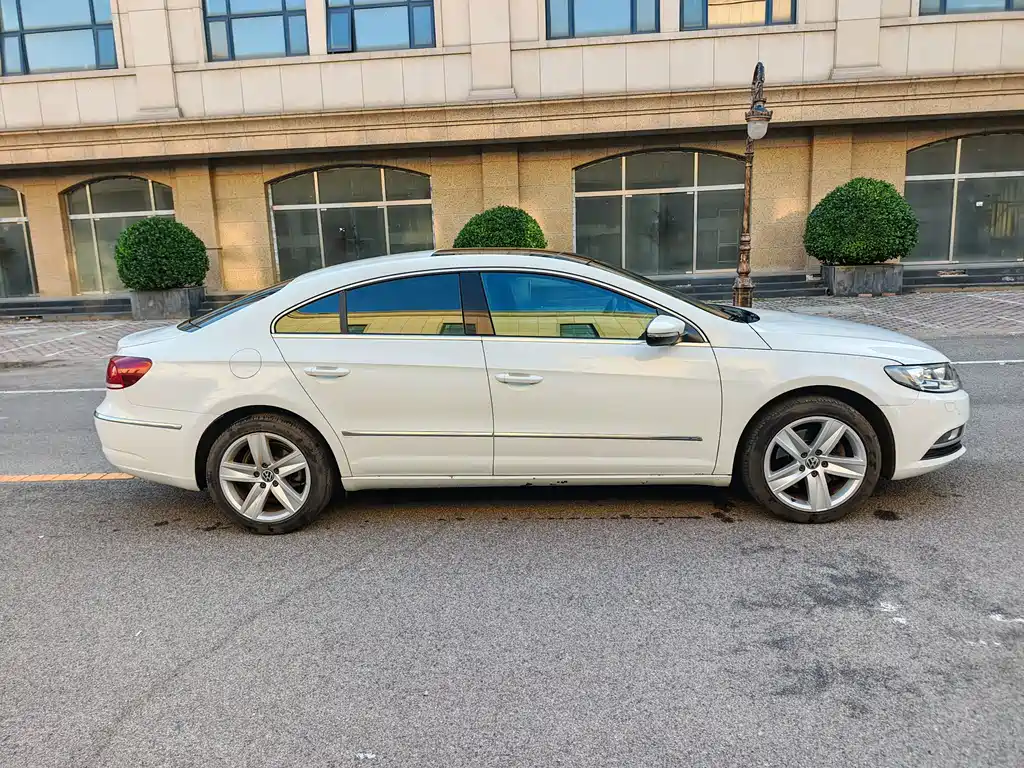 Volkswagen CC 2015 — фото 4