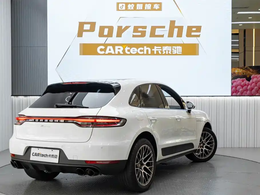 Porsche Macan 2021 — фото 7