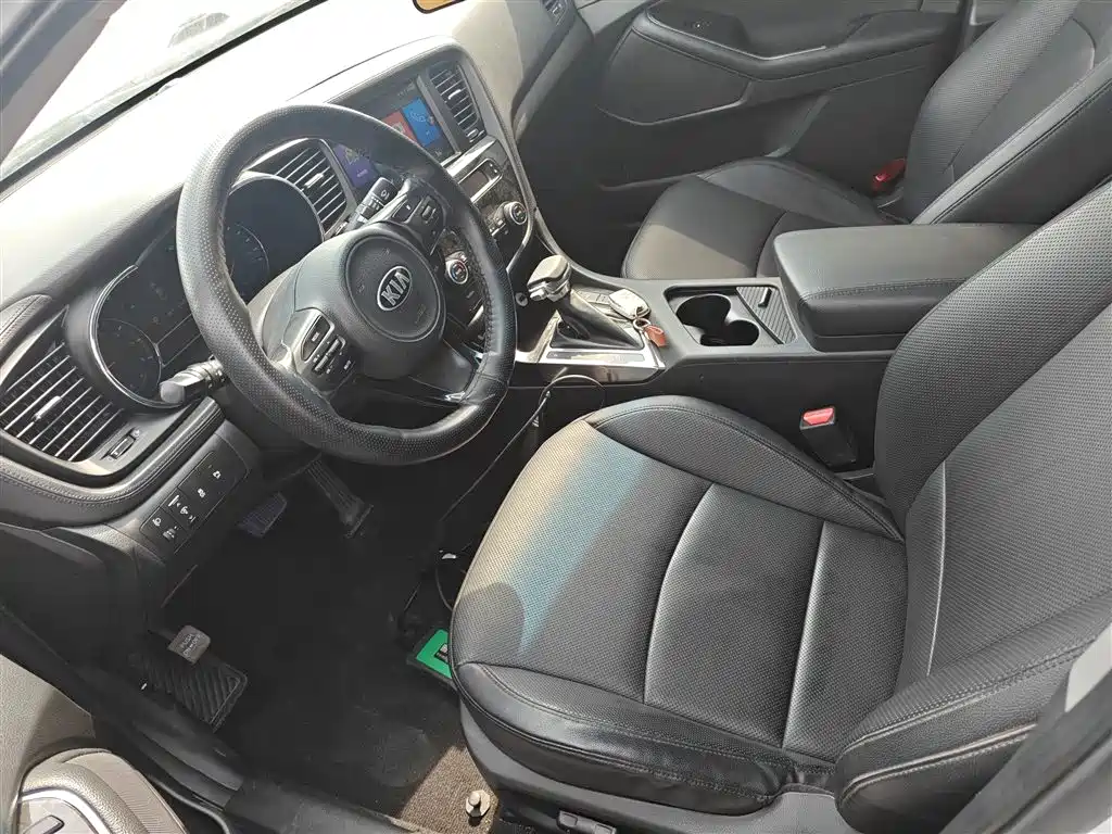 Kia K5 2015 — фото 14