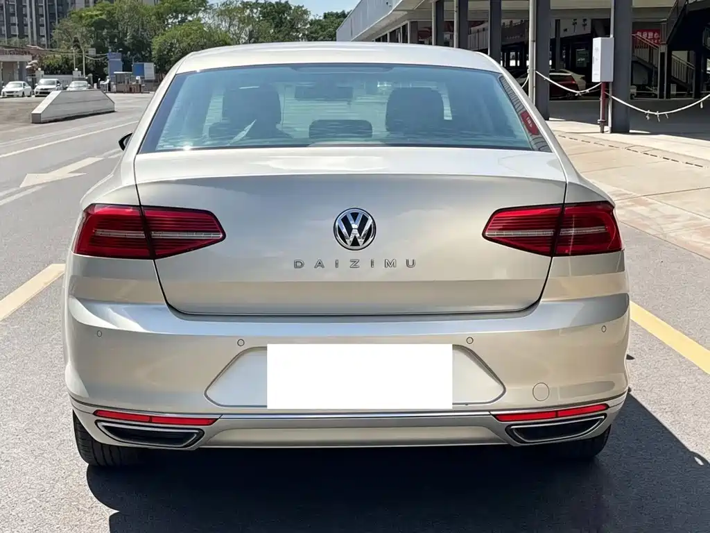 Volkswagen Magotan 2018 — фото 8