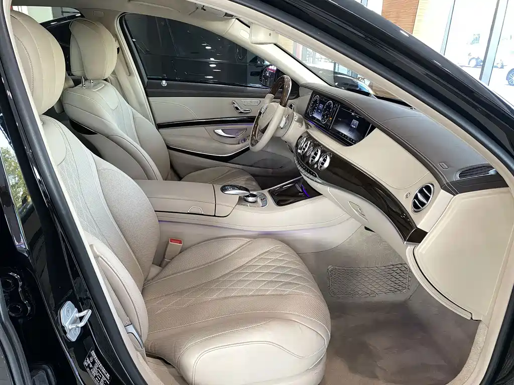 Mercedes-Benz Maybach S-Class 2017 — фото 11