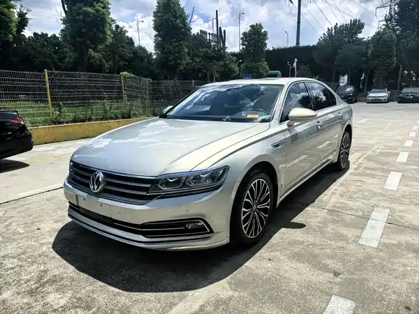 Volkswagen Phideon 2018
