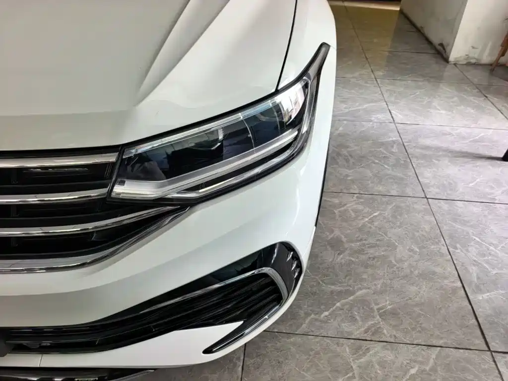 Volkswagen Tiguan L 2023 — фото 24