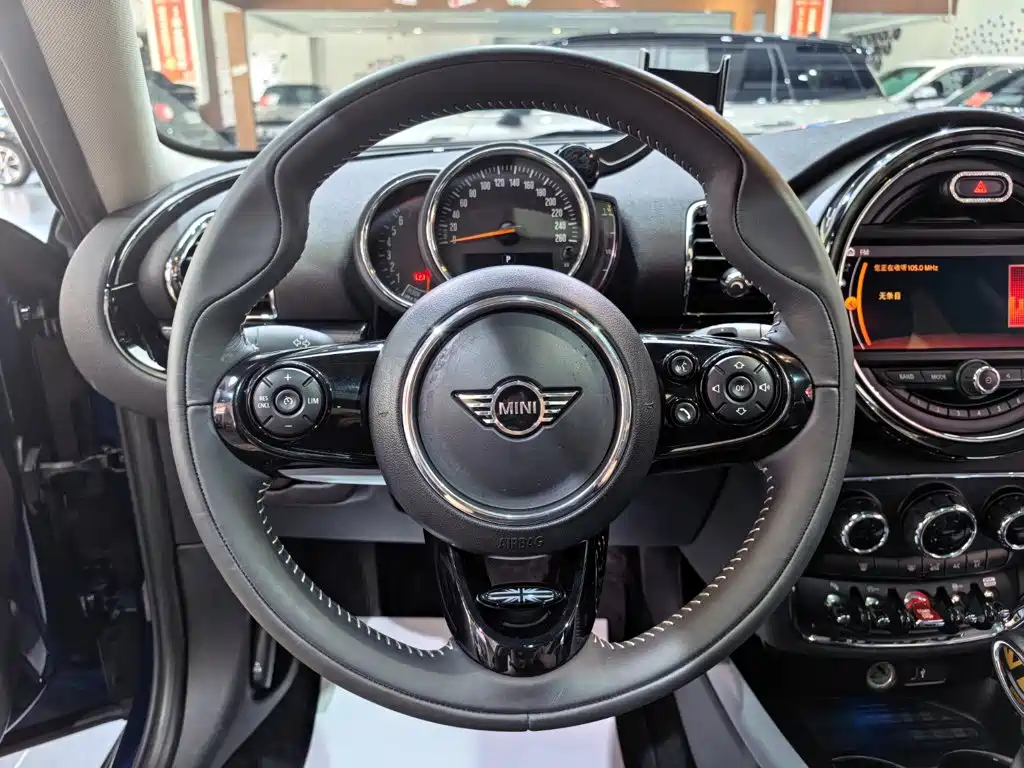 MINI Clubman 2019