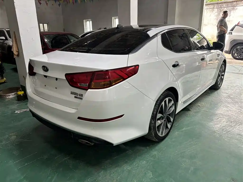Kia K5 2014 — фото 11