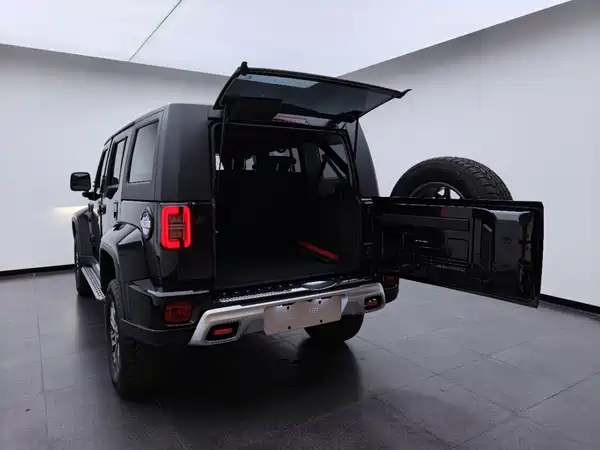 BAIC BJ40 2024