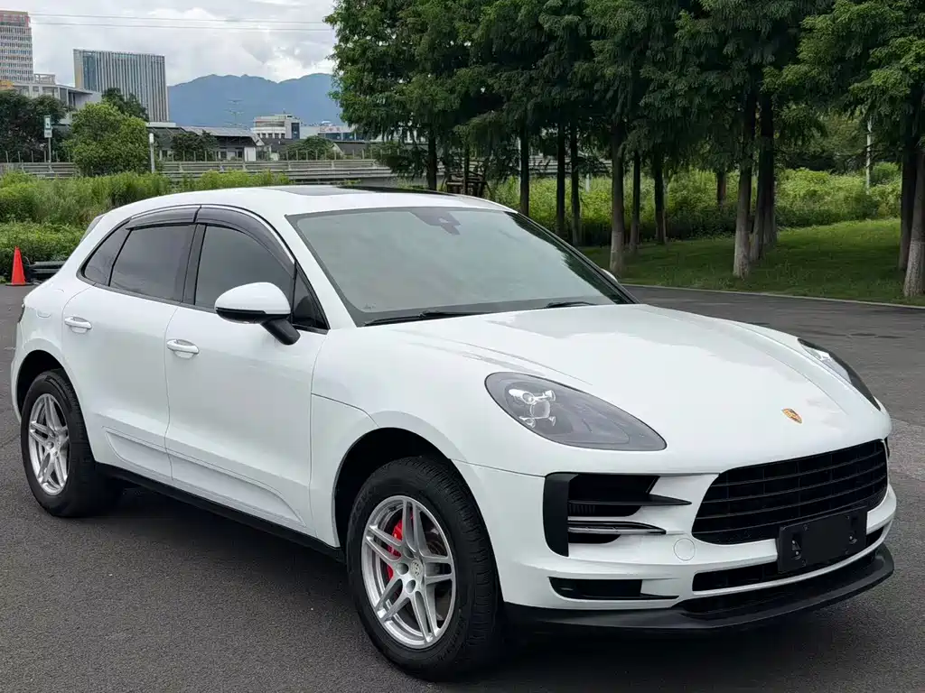Porsche Macan 2020