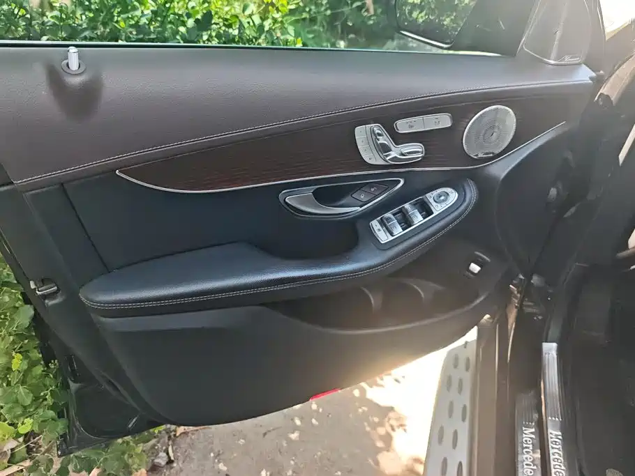 Mercedes-Benz GLC 2022