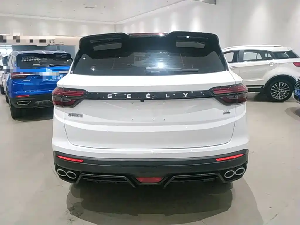 Geely Binyue 2022
