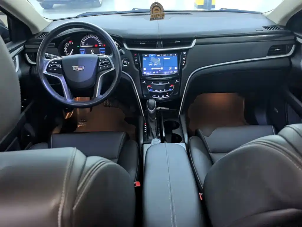 Cadillac XTS 2019 — фото 10