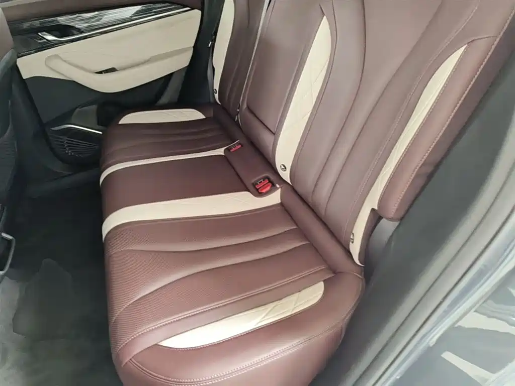 Geely Xingyue L 2023 — фото 17