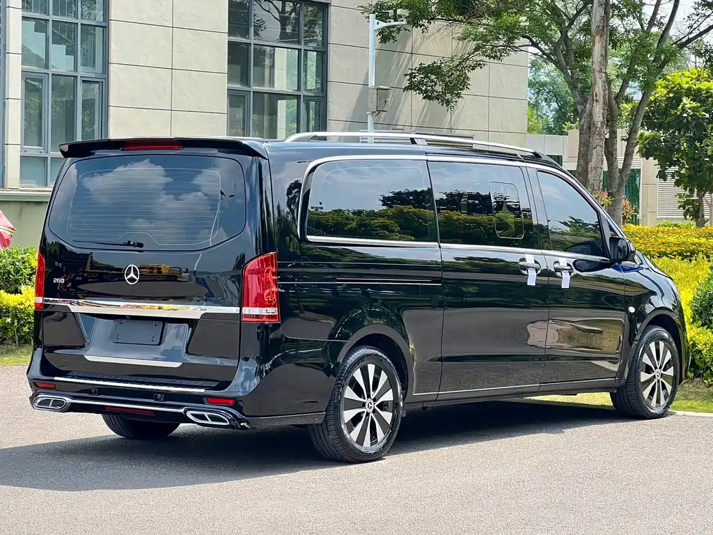 Mercedes-Benz Vito 2023 — фото 7