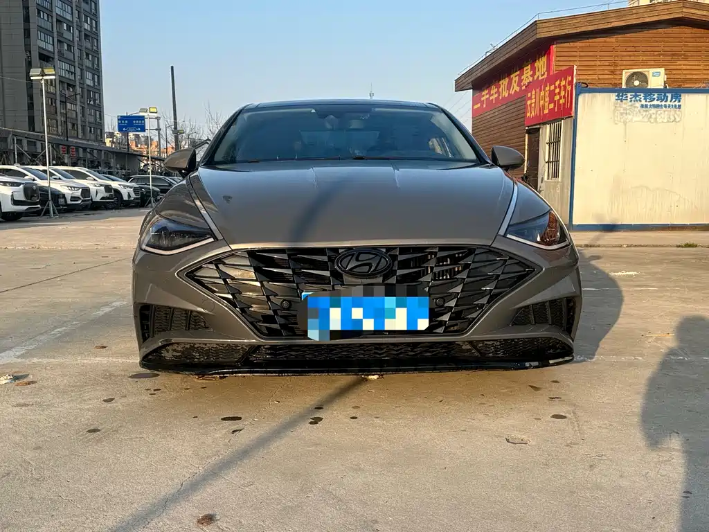 Hyundai Sonata 2022 — фото 2