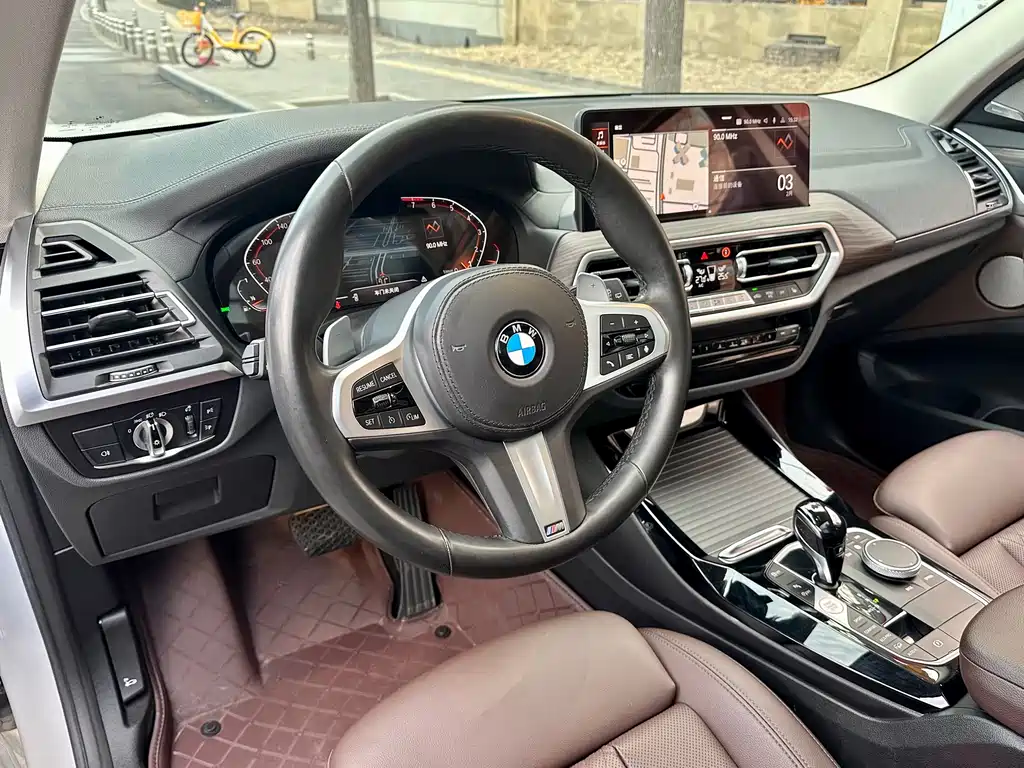 BMW X3 2021 — фото 11