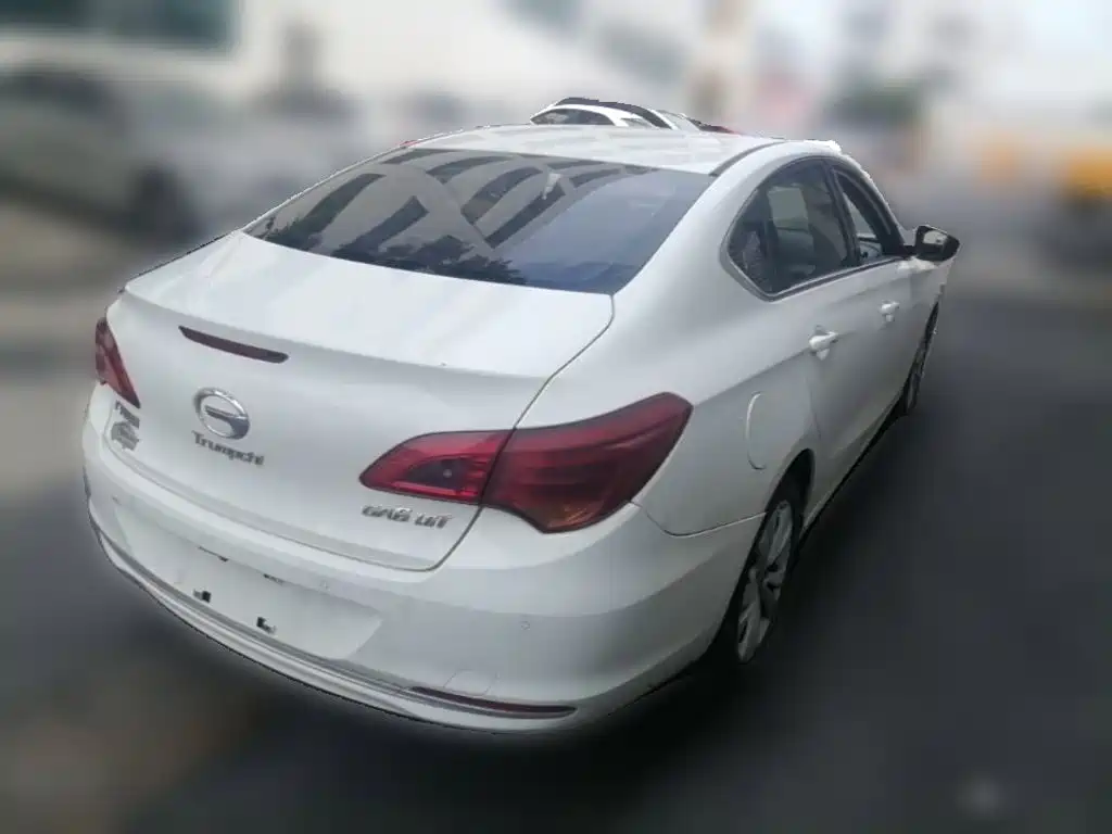 GAC Motor Trumpchi GA6 2015 — фото 12