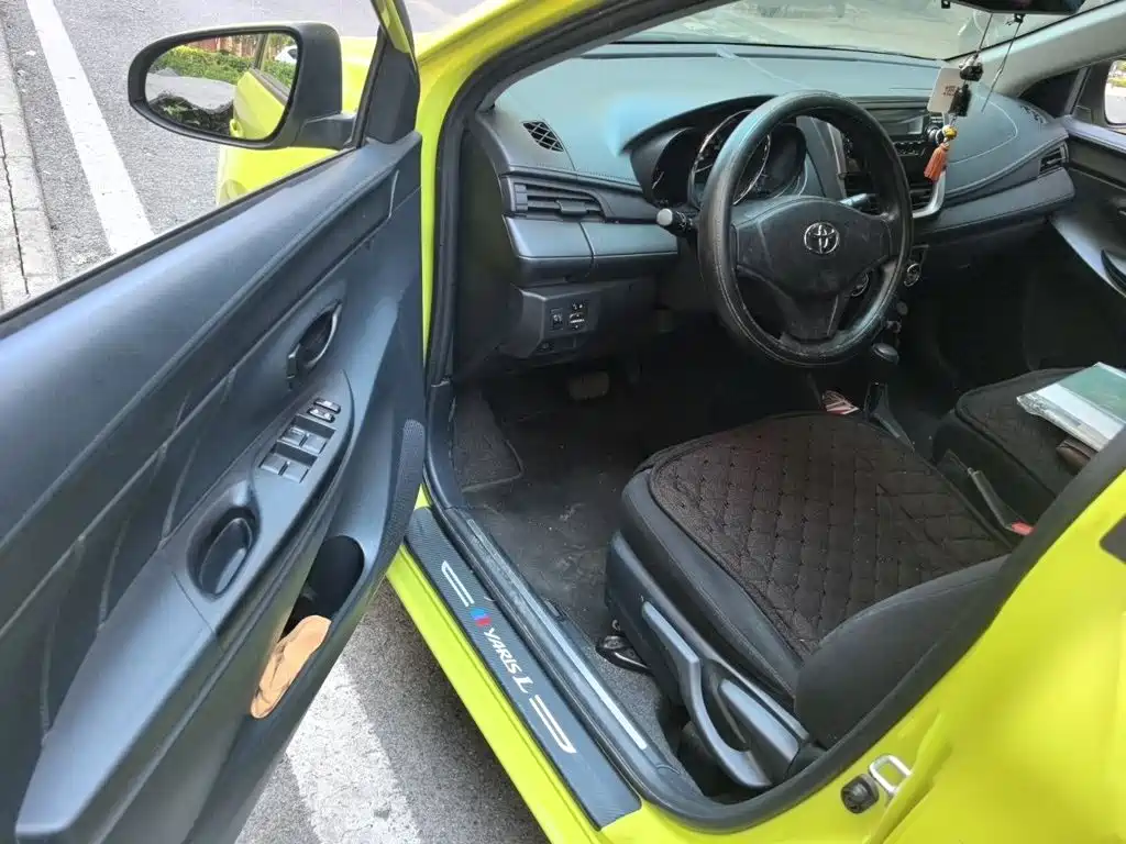 Toyota Yaris L 2016 — фото 14