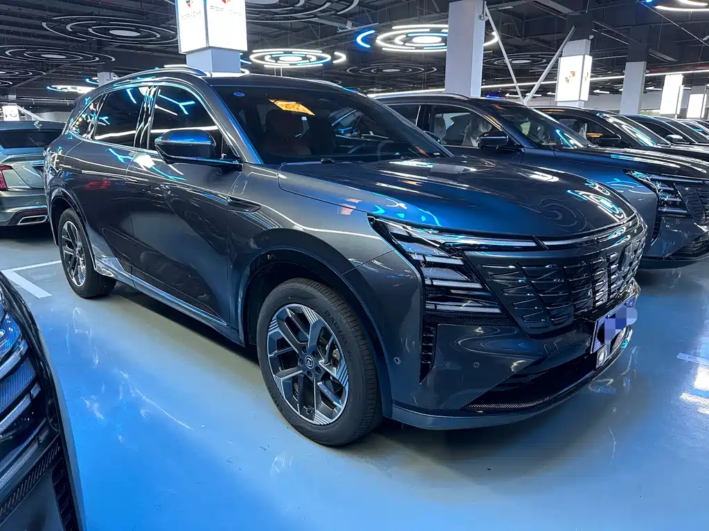 Changan CS75PLUS 2024 — фото 3