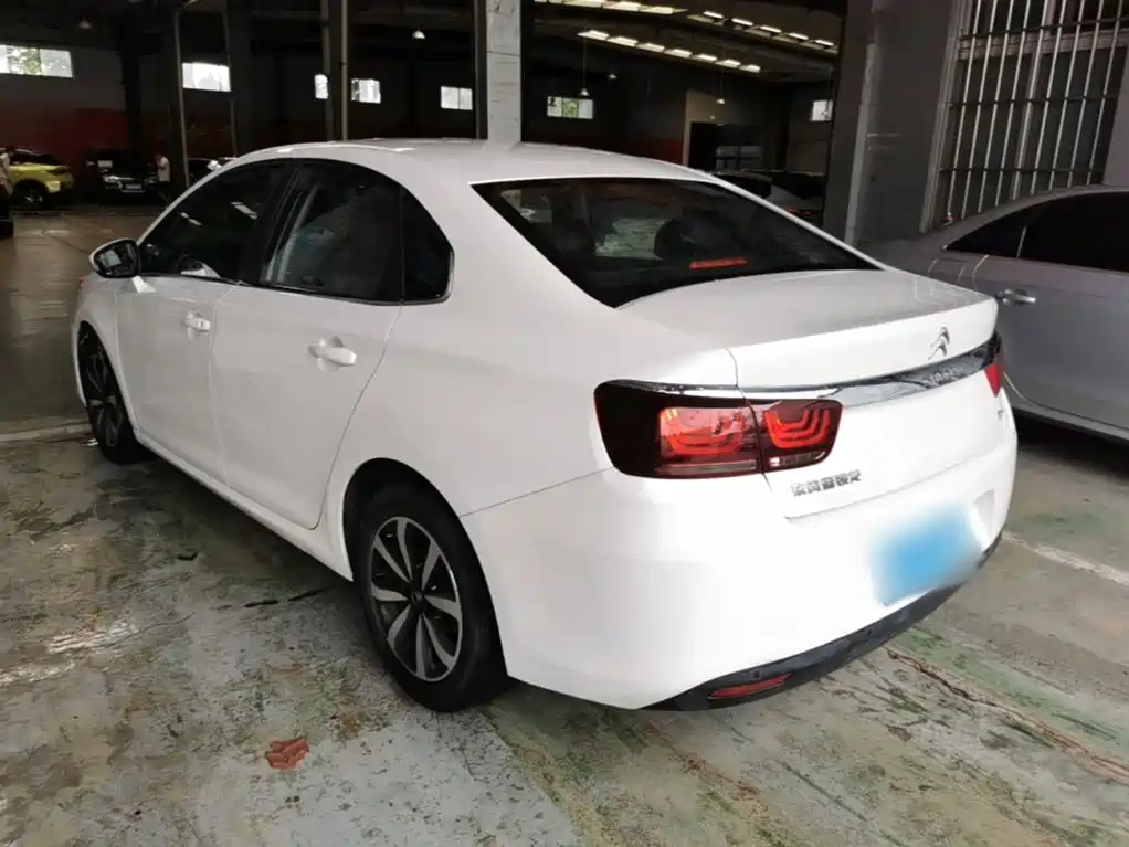 Citroën C4 Sega 2017 — фото 5