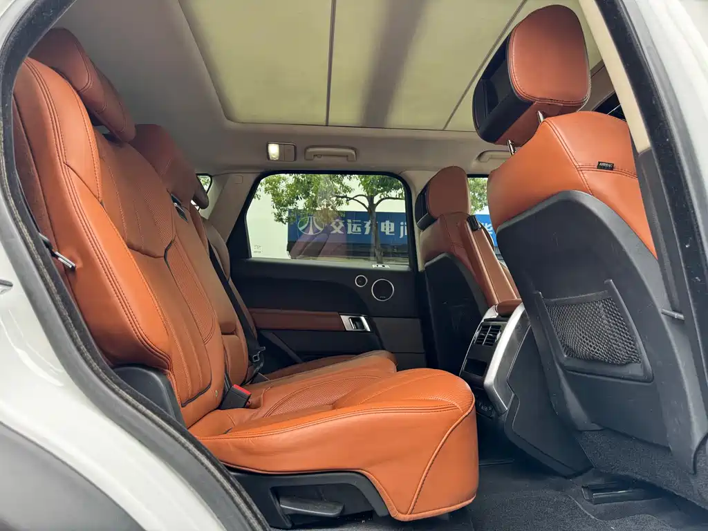 Land Rover Sport 2018 — фото 10