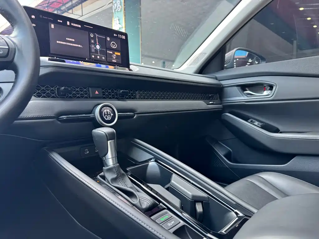 Honda Accord 2024 — фото 12