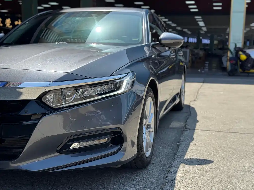 Honda Accord 2021 — фото 4