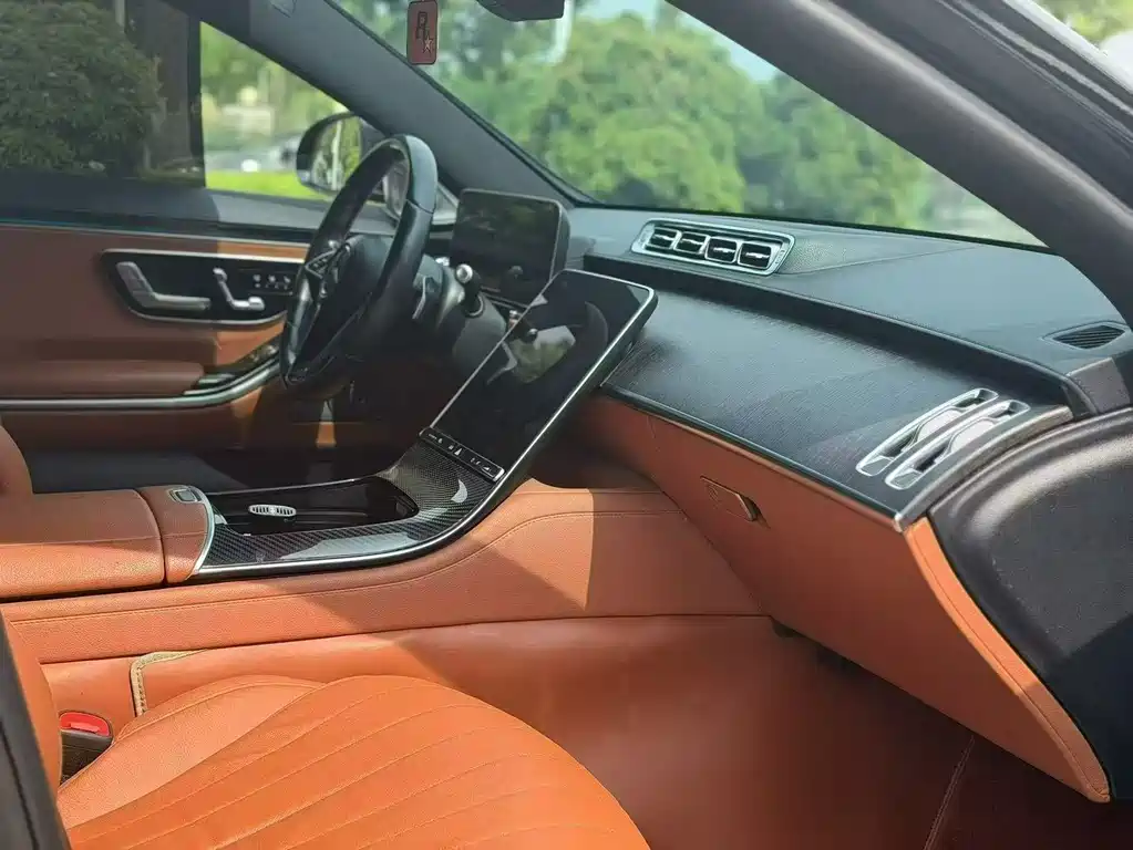 Mercedes-Benz S-Class 2021