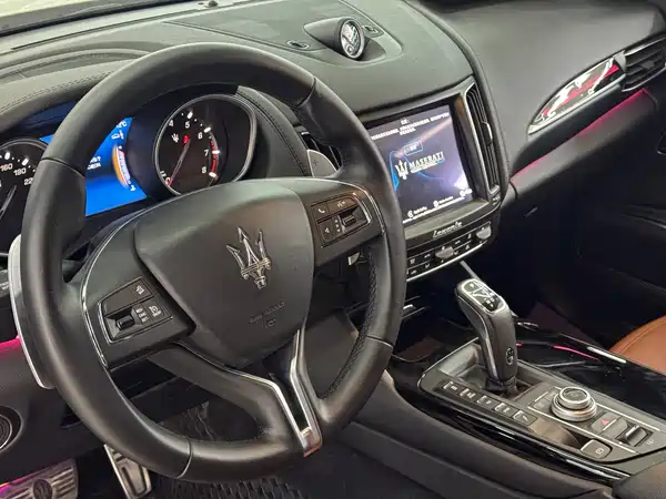 Maserati Levante 2021