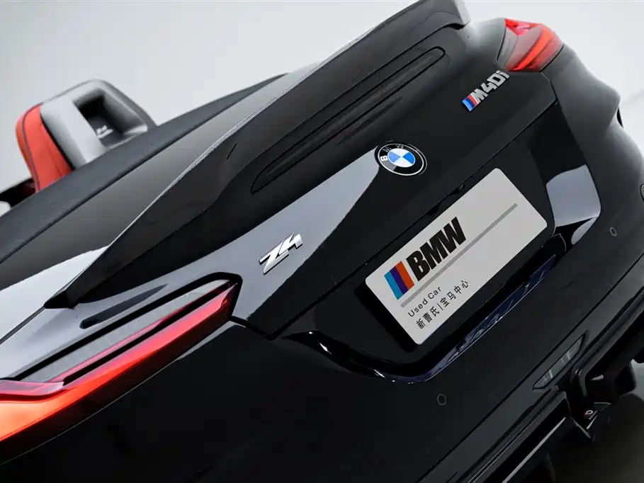 BMW Z4 2021 — фото 7
