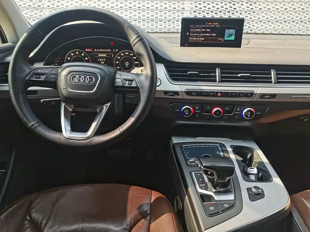Audi Q7 2017 — фото 11
