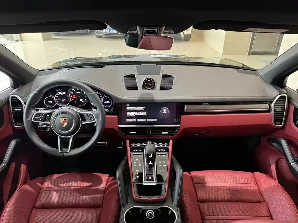 Porsche Cayenne 2023