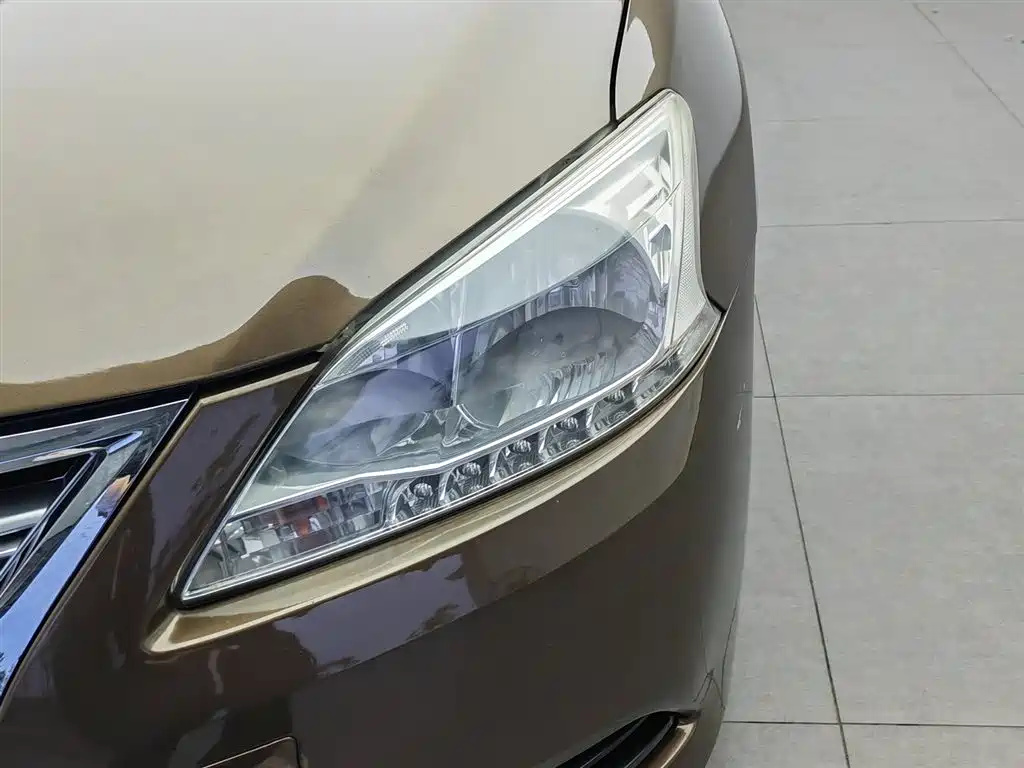 Nissan Sylphy 2013 — фото 7
