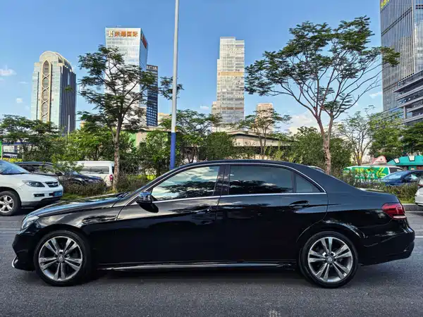 Mercedes-Benz E-Class 2014