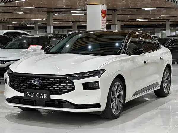 Ford Mondeo 2022