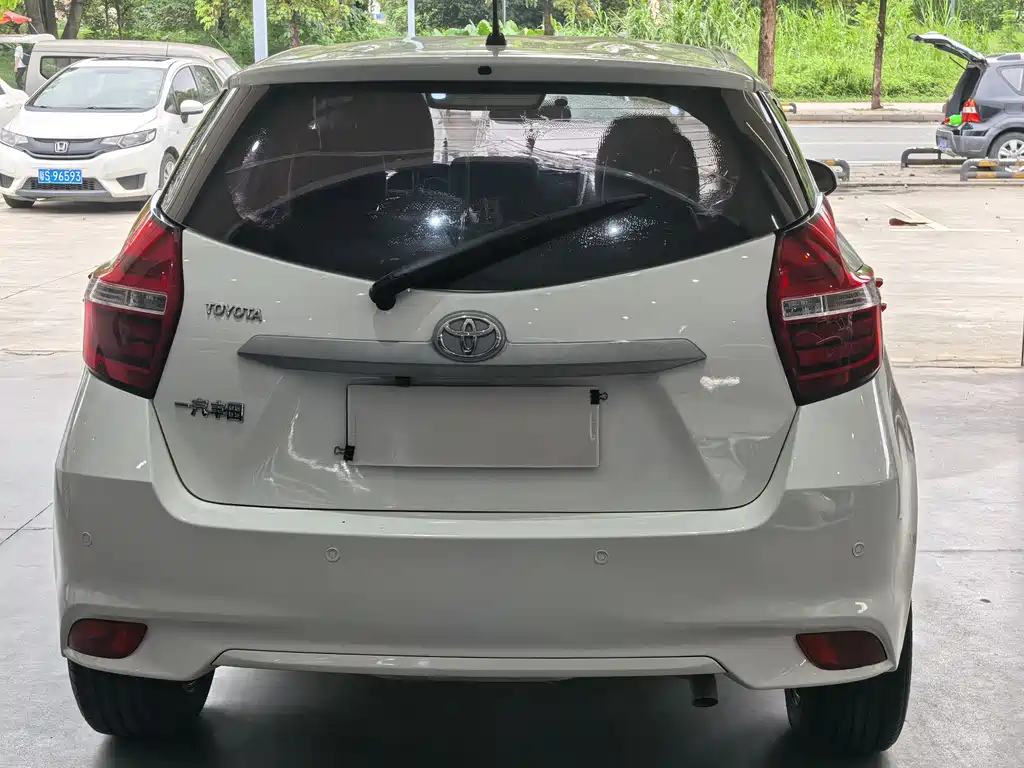 Toyota Vios FS 2018 — фото 10