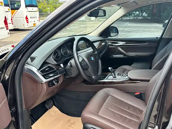 BMW X5 2015