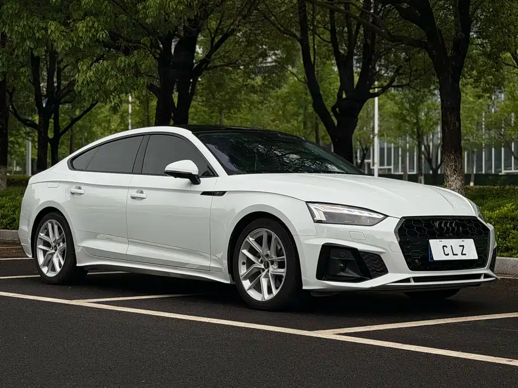 Audi A5 2022 — фото 3