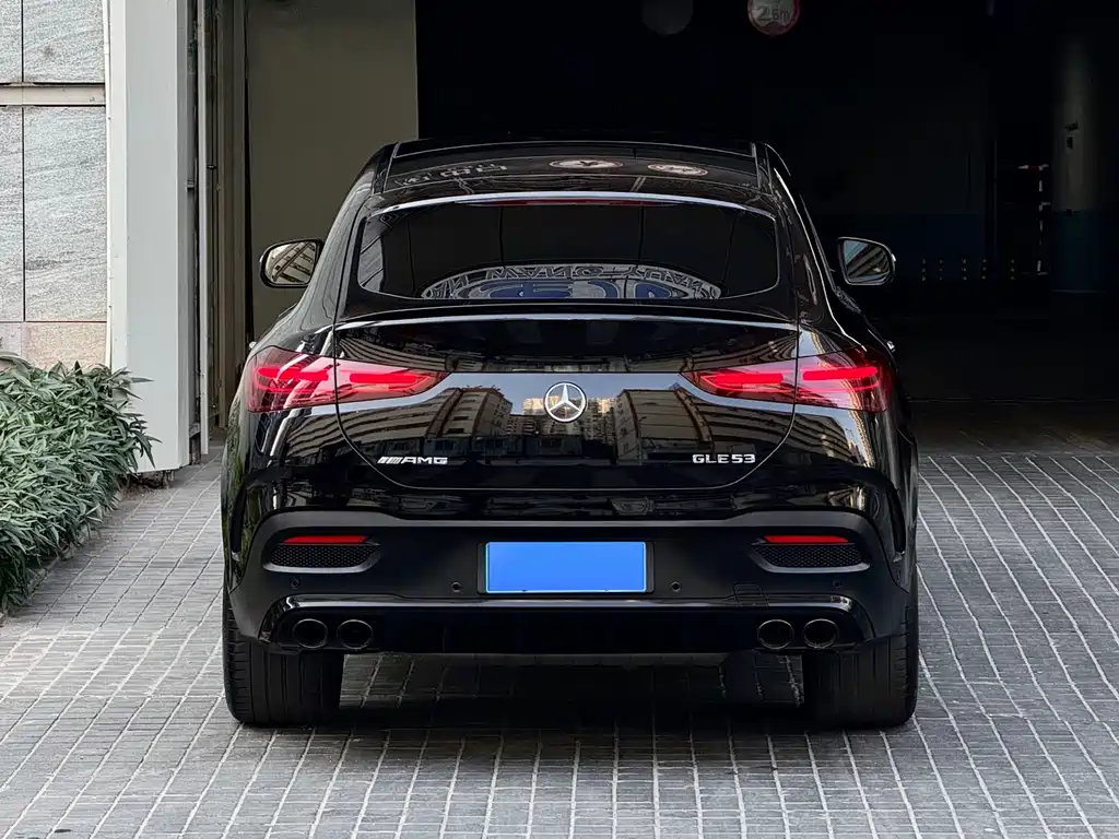 Mercedes-Benz GLE Coupe AMG 2023 — фото 17