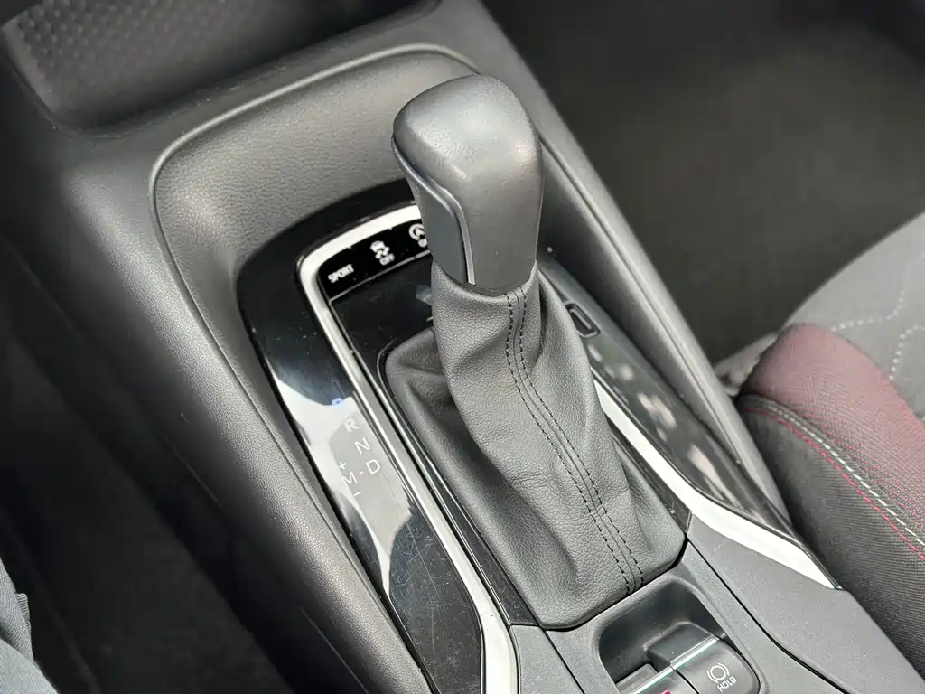 Toyota Corolla 2020 — фото 12