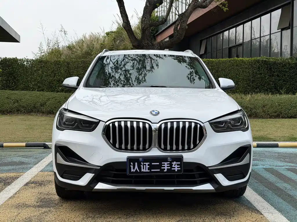 BMW X1 2020 — фото 3