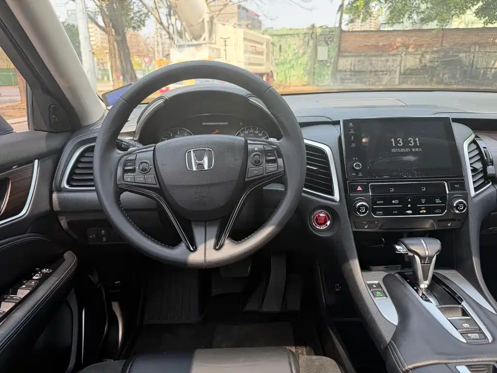Honda Avancier 2017 — фото 8