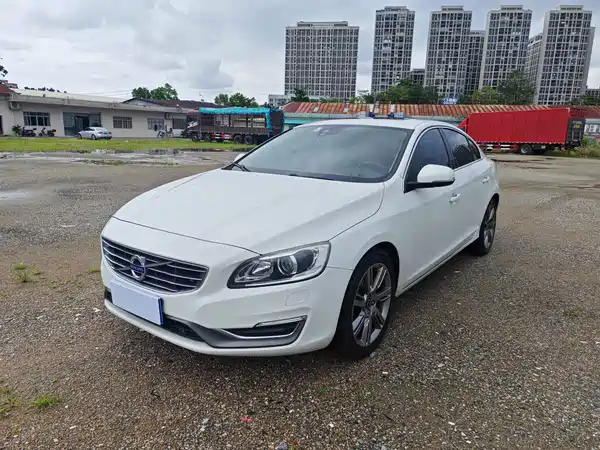 Volvo S60 2014