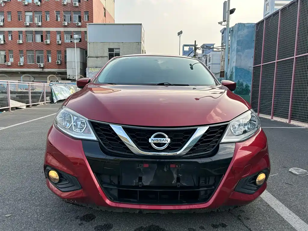 Nissan Tiida 2018 — фото 2