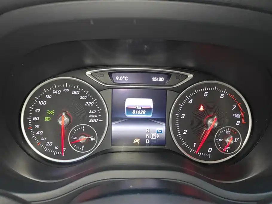 Mercedes-Benz B-Class 2017 — фото 14