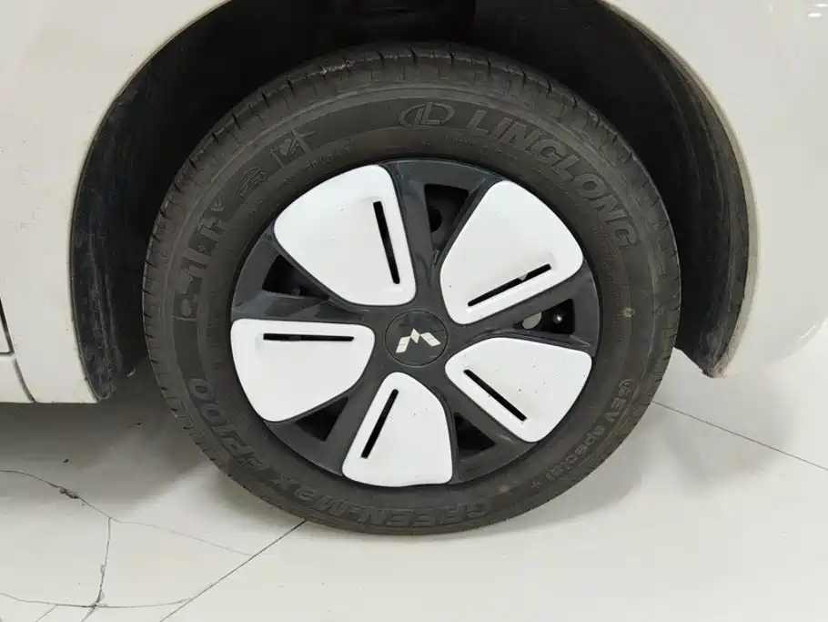 Wuling Hongguang MINIEV 2025
