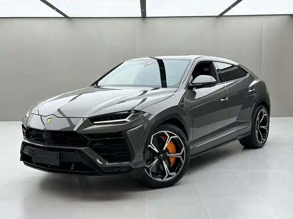 Lamborghini Urus 2021