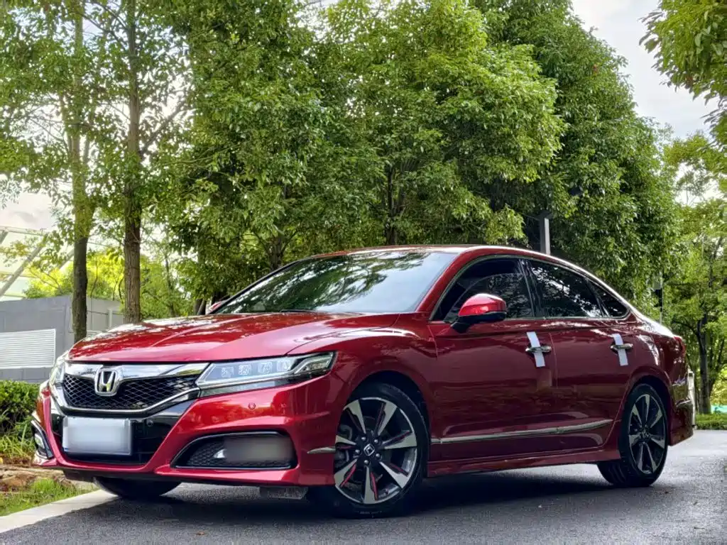 Honda Spirior 2015 — фото 25