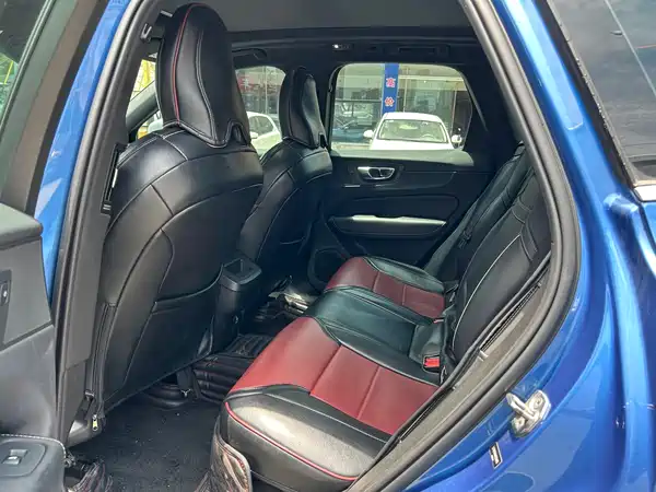 Volvo XC60 2019