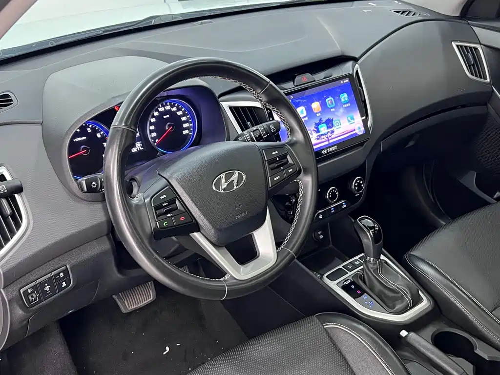 Hyundai ix25 2019 — фото 13